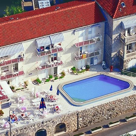 Hotel Komodor Dubrovnik Bagian luar foto