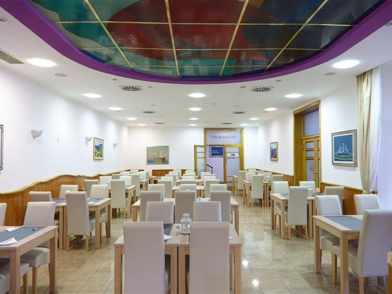Hotel Komodor Dubrovnik Bagian luar foto