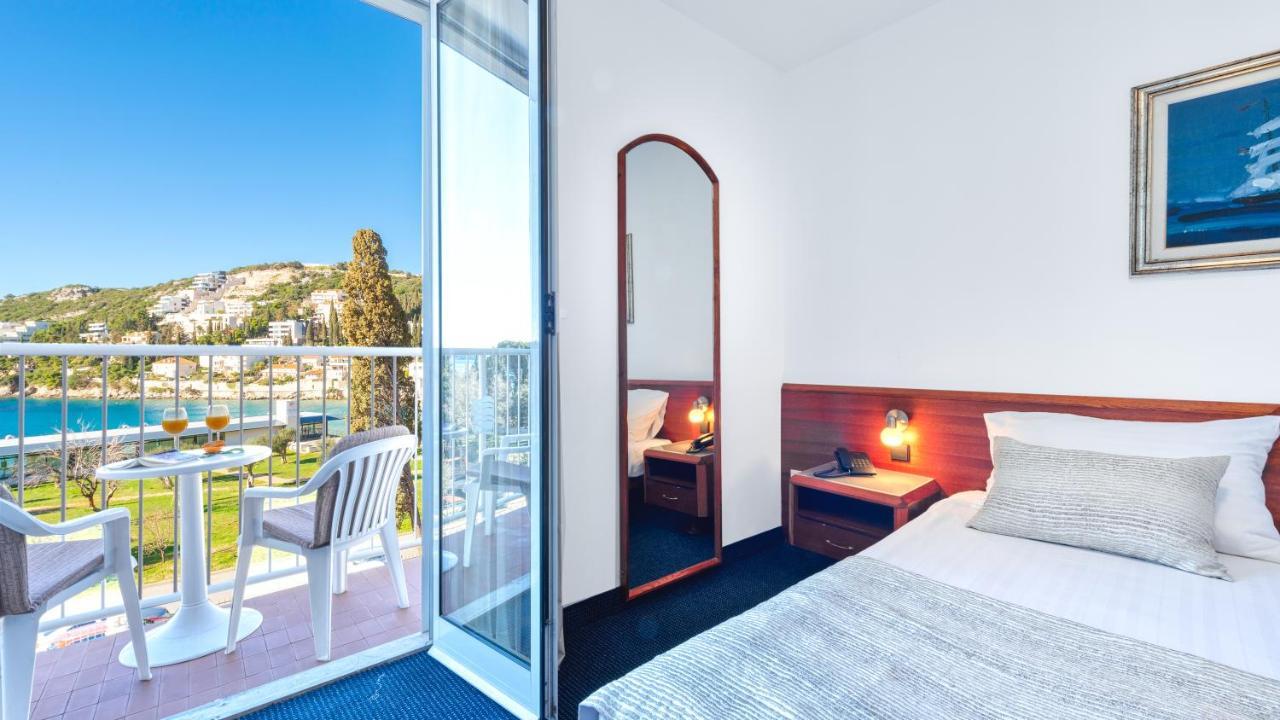 Hotel Komodor Dubrovnik Bagian luar foto